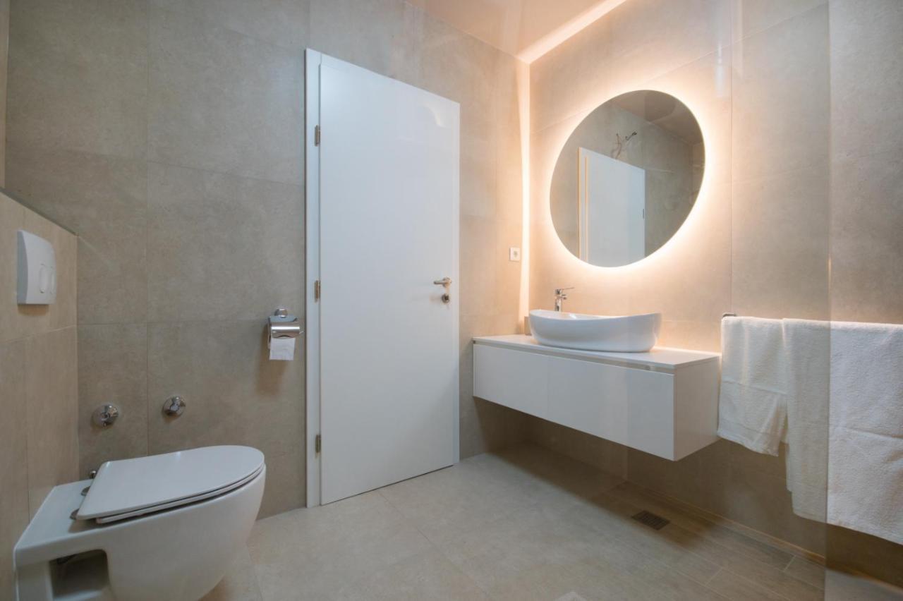 Brand New Aparment With Sea View & Swimming Pool At Ciovo - Villa Fiorentini Trogir Buitenkant foto